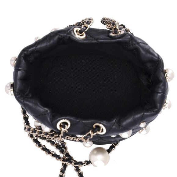 CHANEL About Pearls Drawstring Mini Bucket Bag Black Lambskin - Picture 8 of 8